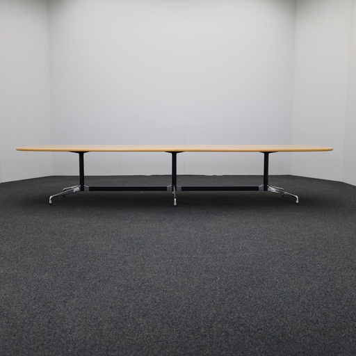 Konferenztisch Vitra Eames Segmented Table