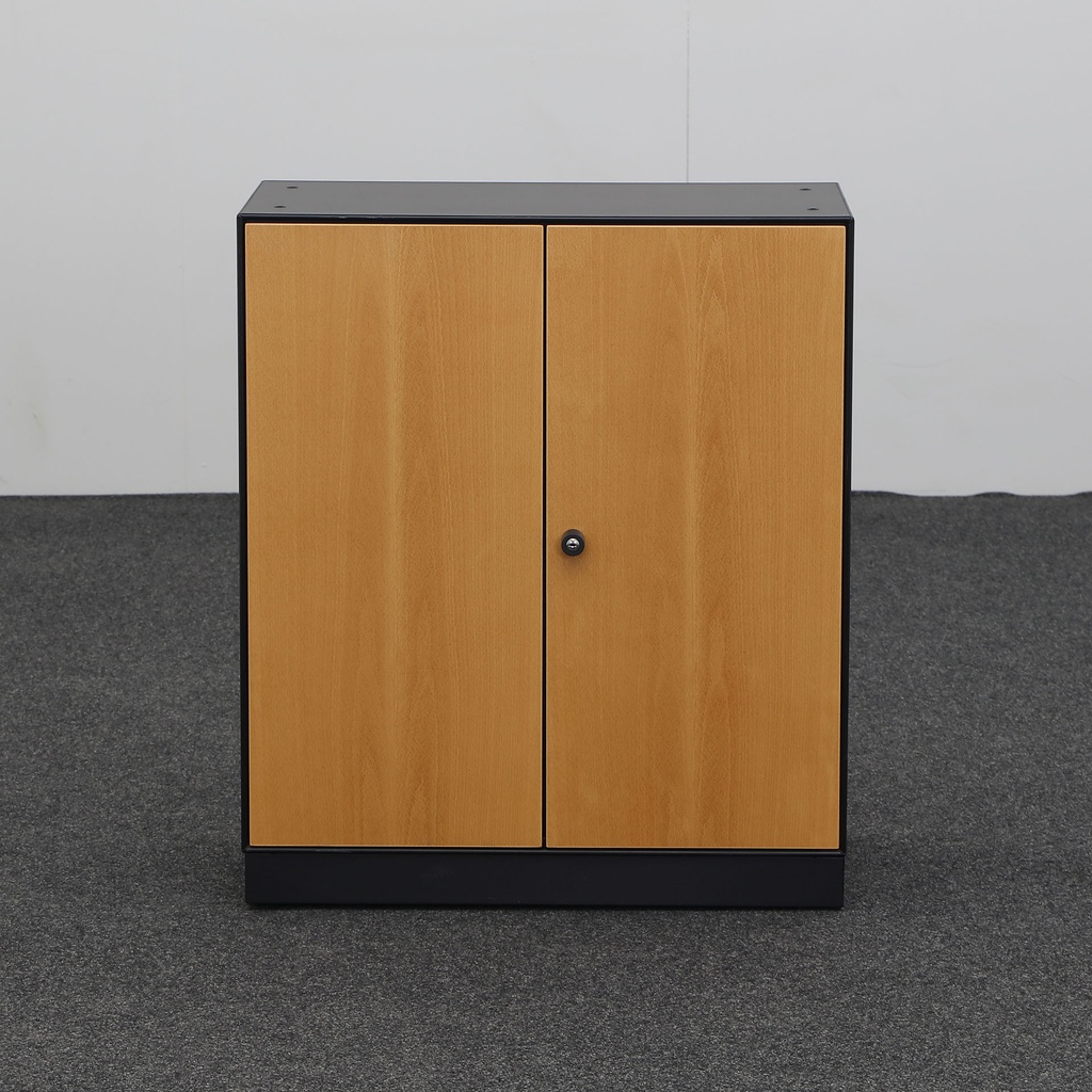 Flügeltürschrank Vitra