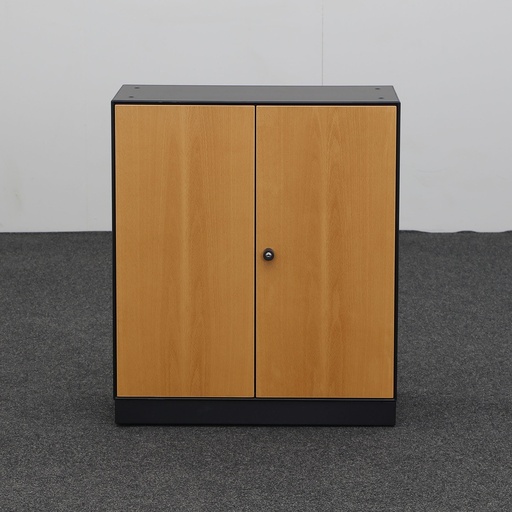 Flügeltürschrank Vitra