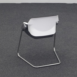 Freischwinger Sitag