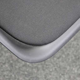 Freischwinger Sitag