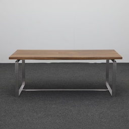 Konferenztisch