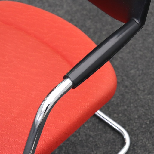 Stapelbarer Konferenzstuhl Giroflex 16