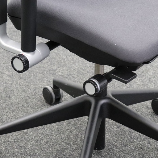 Drehstuhl Steelcase Please