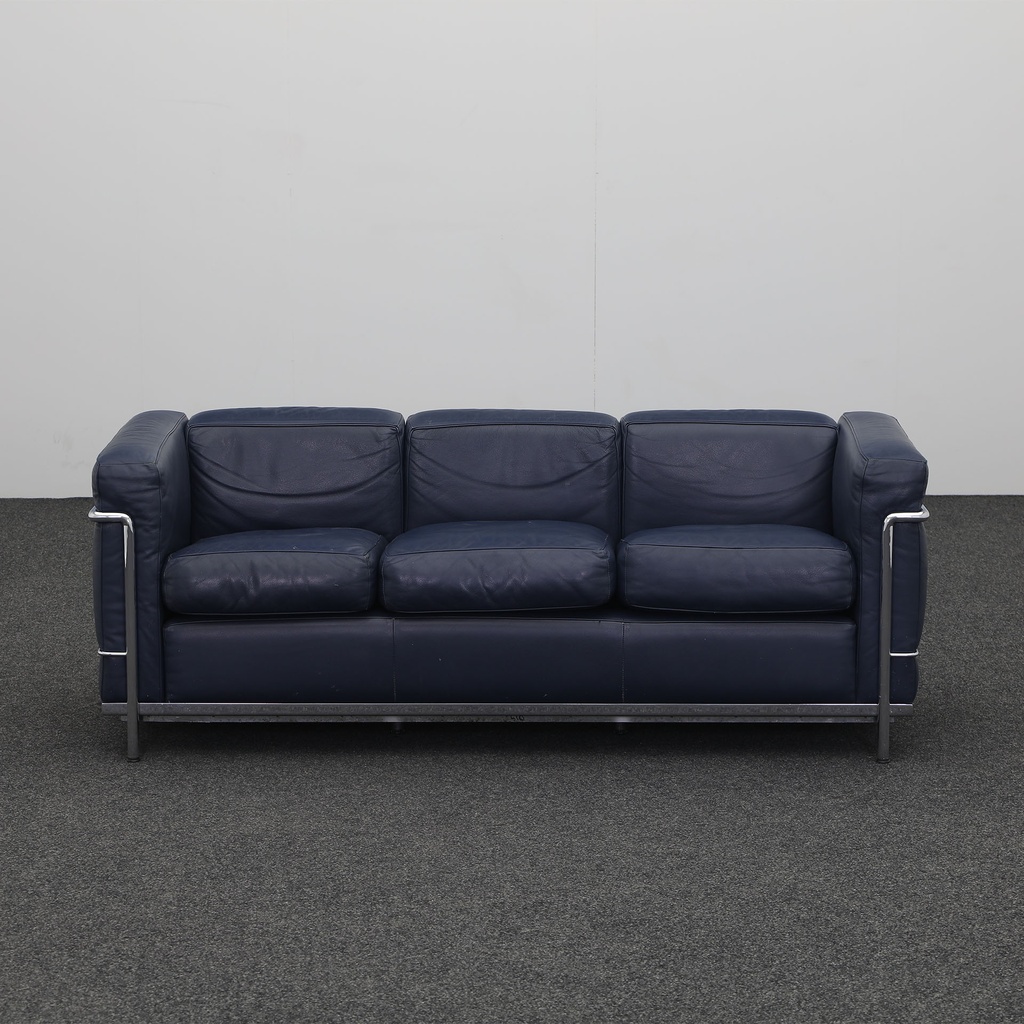 Cassina -Le Corbusier LC2