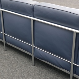 Cassina -Le Corbusier LC2