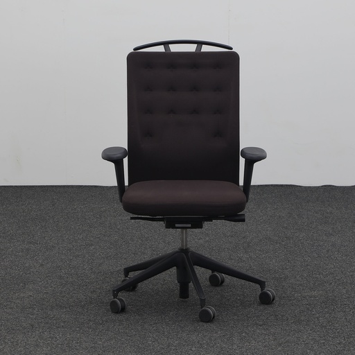 Bürodrehstuhl Vitra ID Trim mit Kleiderbügel