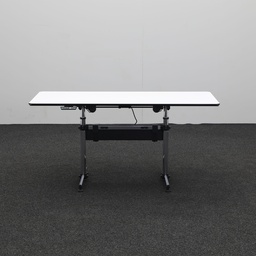 Höhenverstellbarer Schreibtisch USM Kitos