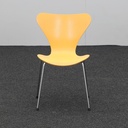 Fritz Hansen Serie 7 Stuhl