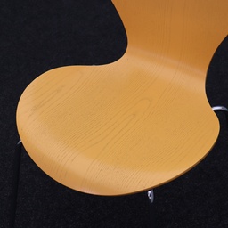 Fritz Hansen Serie 7 Stuhl