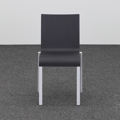 Vitra 03 Stuhl stapelbar