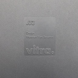 Vitra 03 Stuhl stapelbar