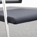 Stapelbarer Freischwinger Konferenzstuhl Girsberger