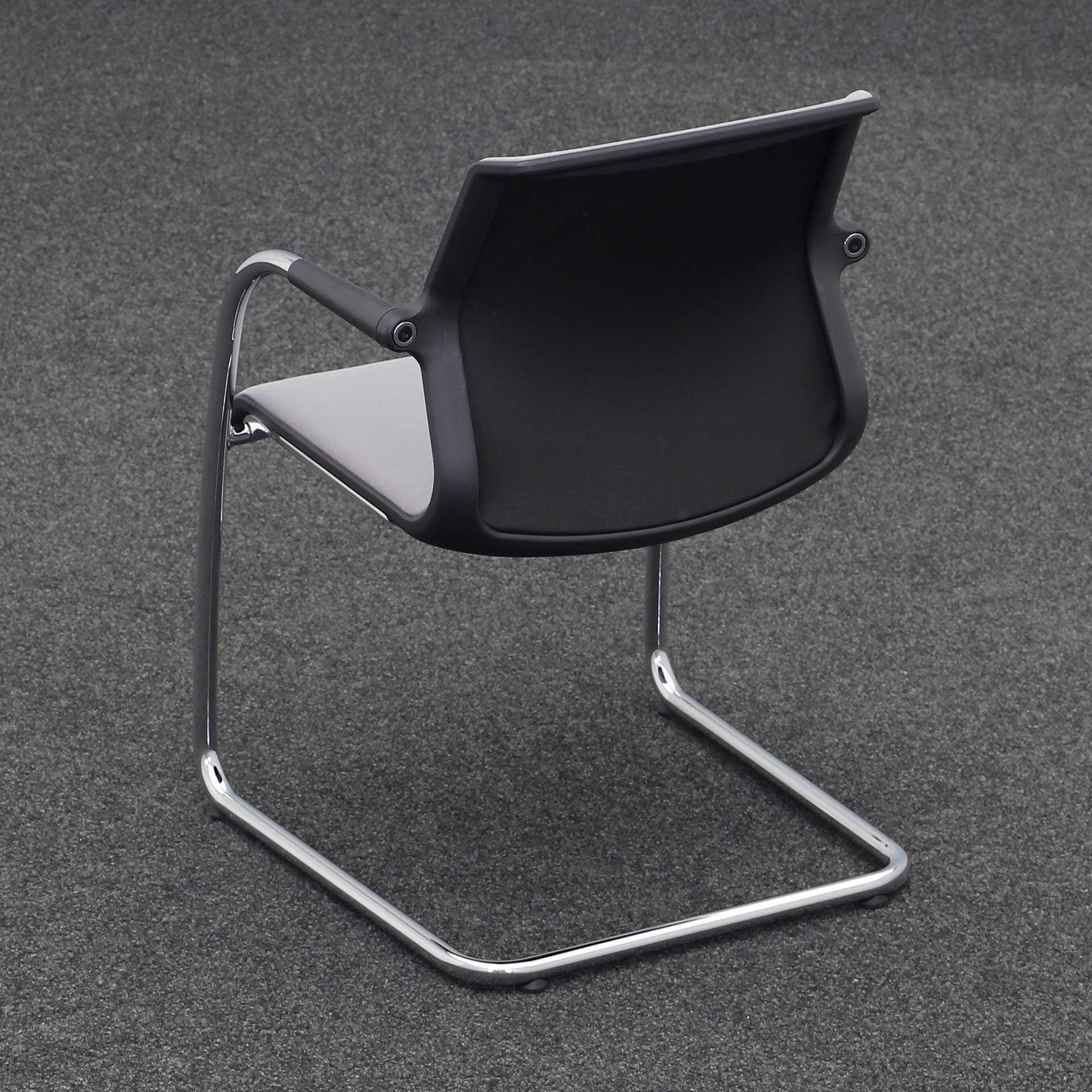 Freischwinger Vitra Unix Chair