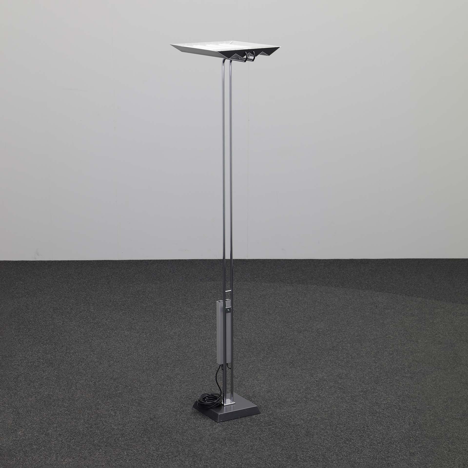 Stehlampen Baltensweiler Aladin