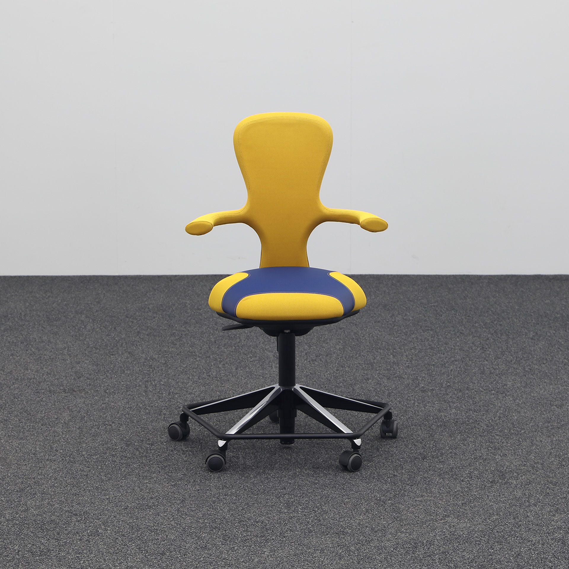 Bürodrehstühle Moving Chairs