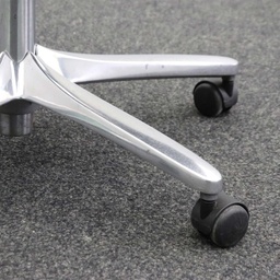 Bürodrehstühle Giroflex 64