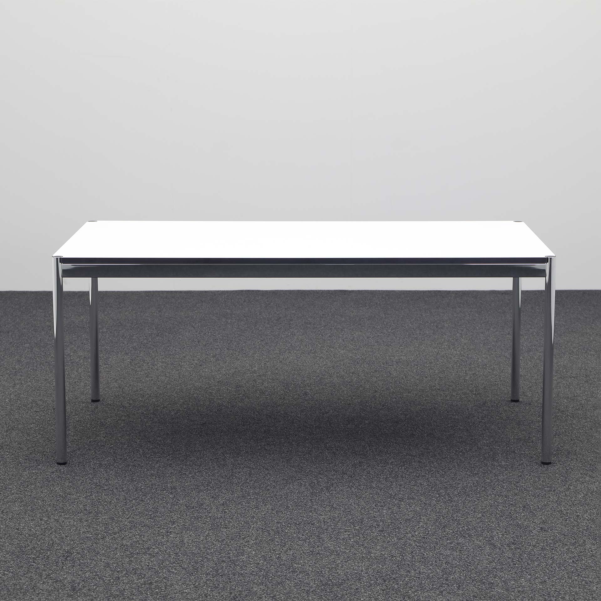 Schreibtische USM Haller