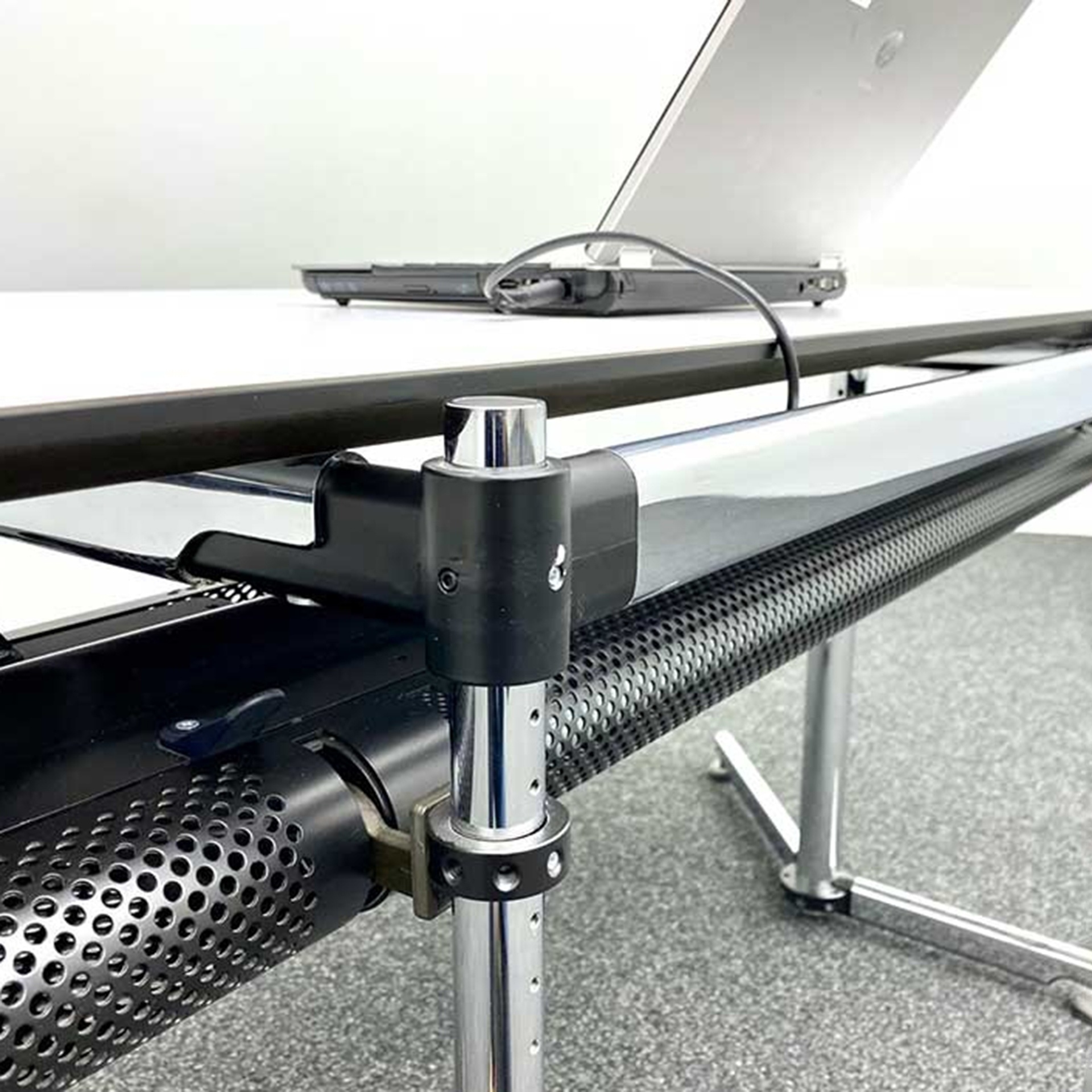 Schreibtische USM Kitos