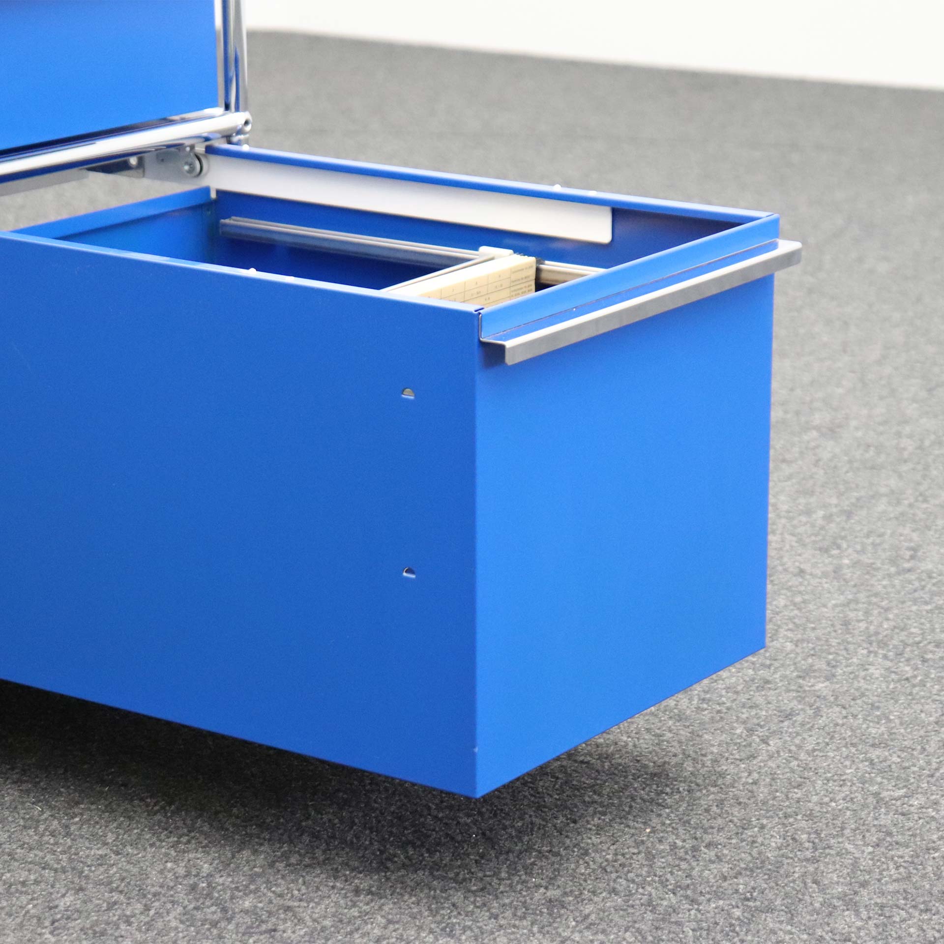 Rollcontainer USM Haller