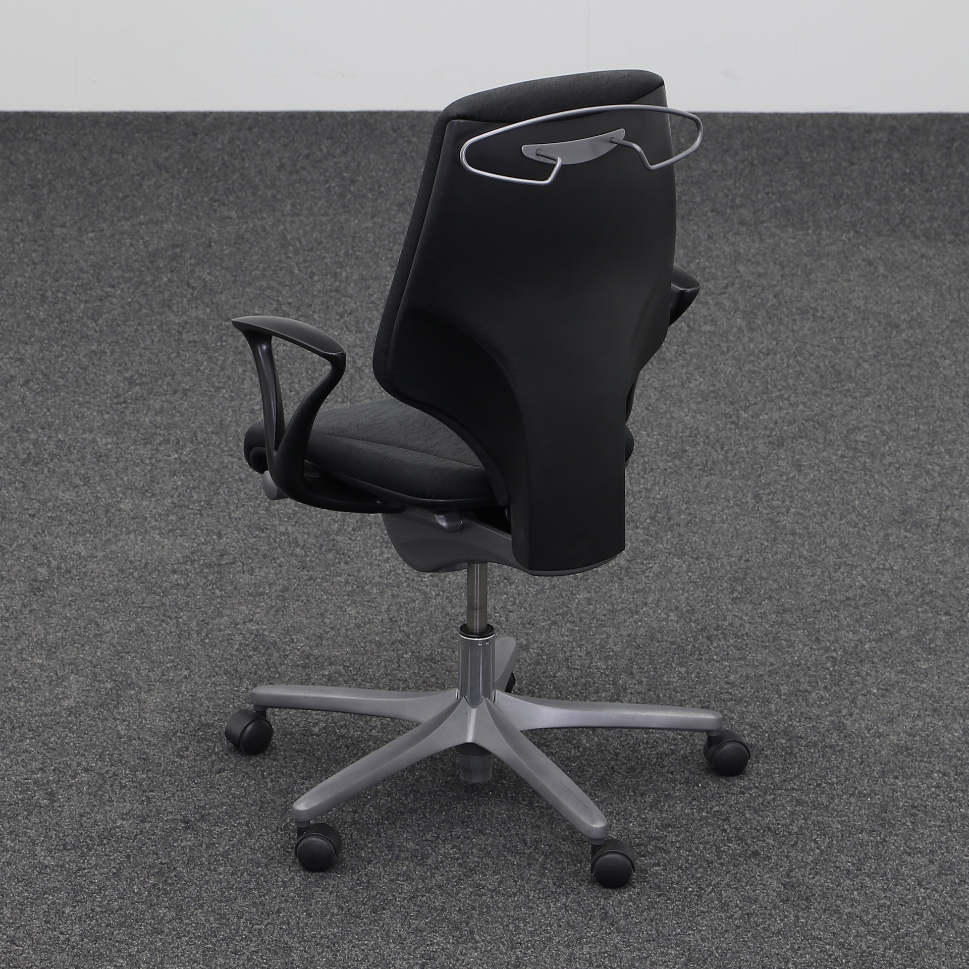 Bürodrehstühle Giroflex 64