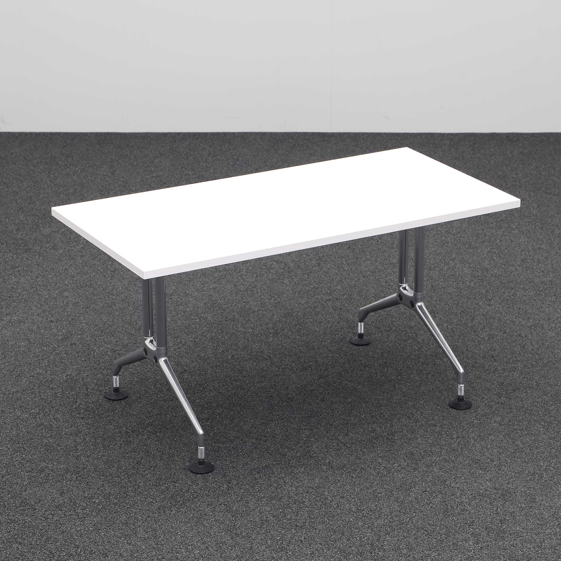 Konferenztische Vitra