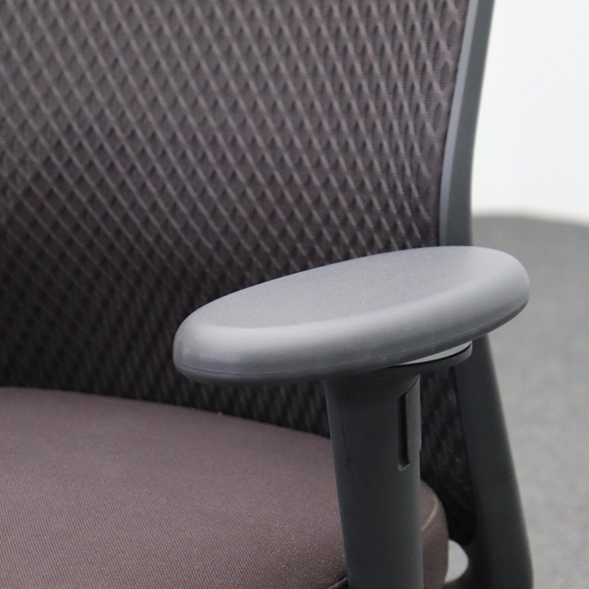 Bürodrehstühle Vitra ID Mesh