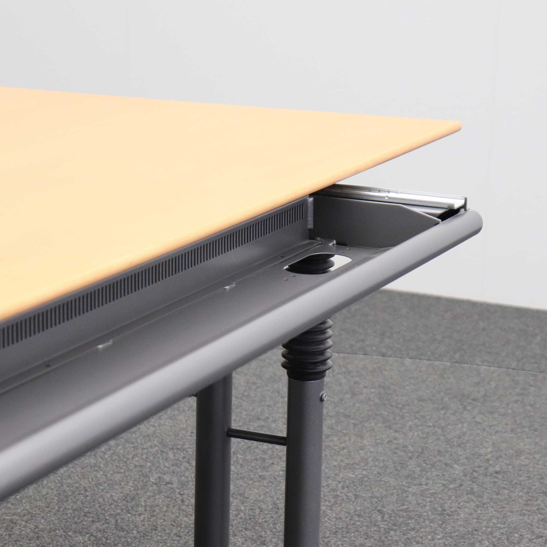 Schreibtische Ergodata System Desk