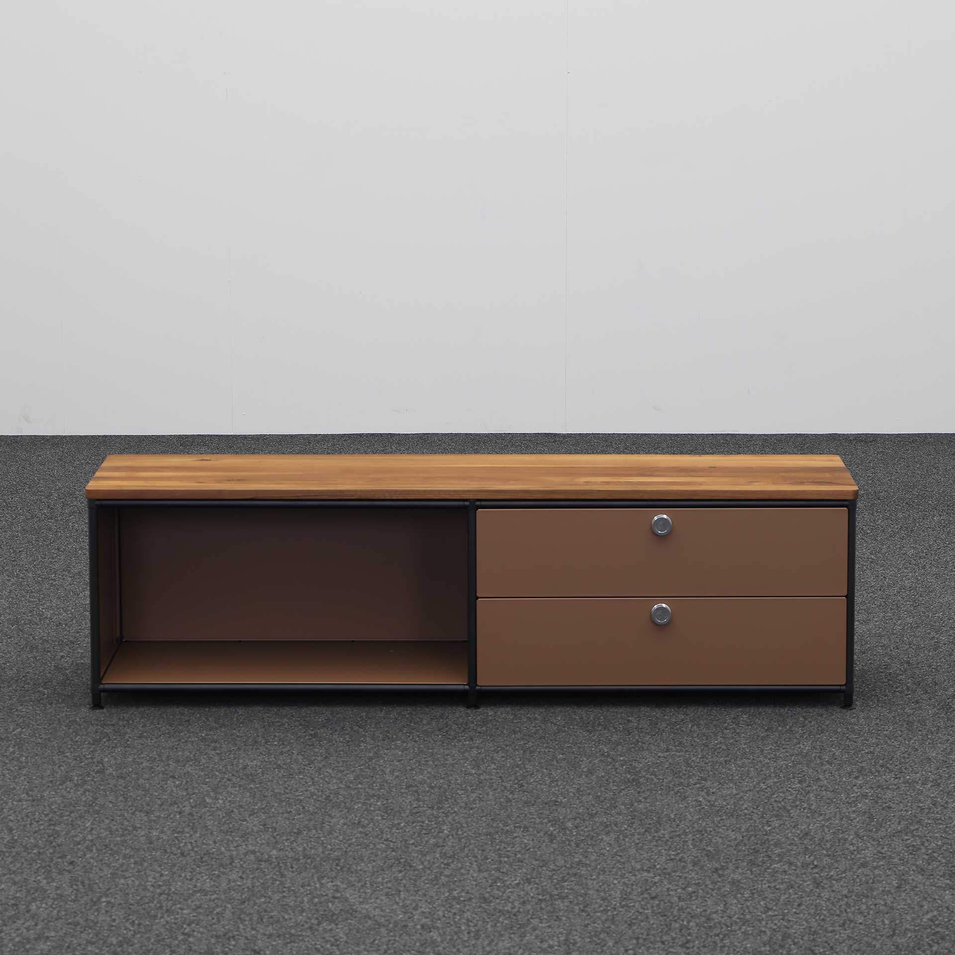 Sideboards System4