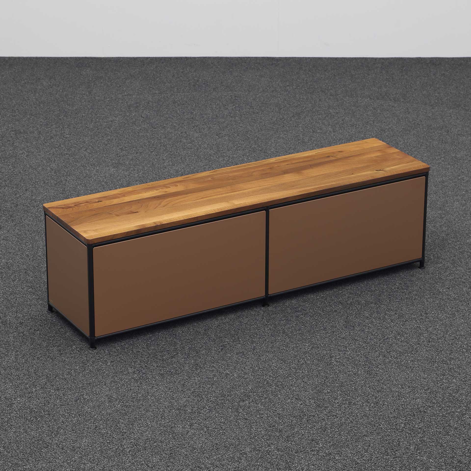 Sideboards System4