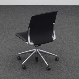 Konferenzstühle Vitra Meda Chair