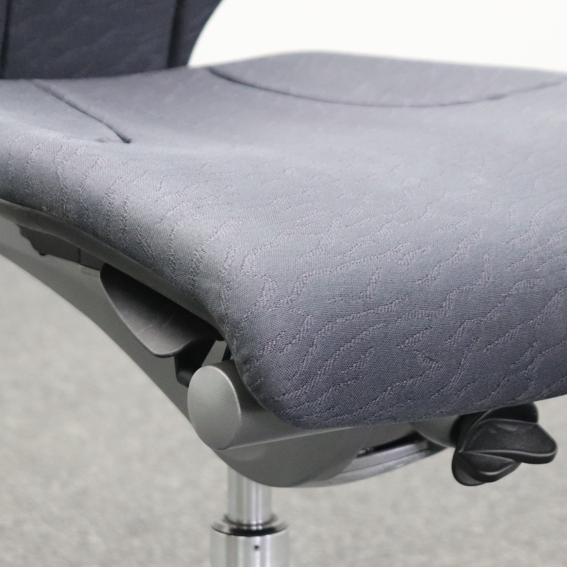 Bürodrehstühle Giroflex 64