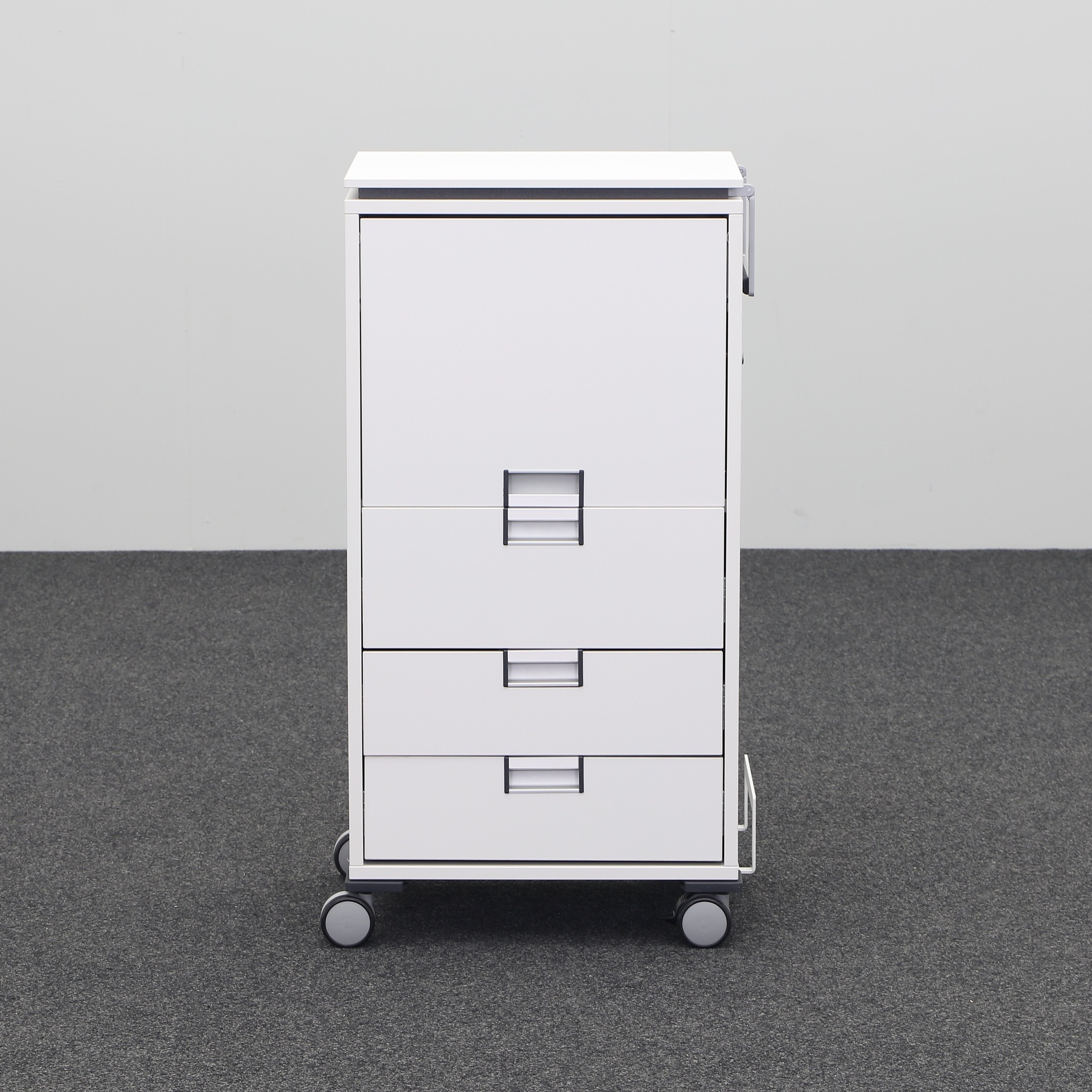 Büro Caddys Steelcase