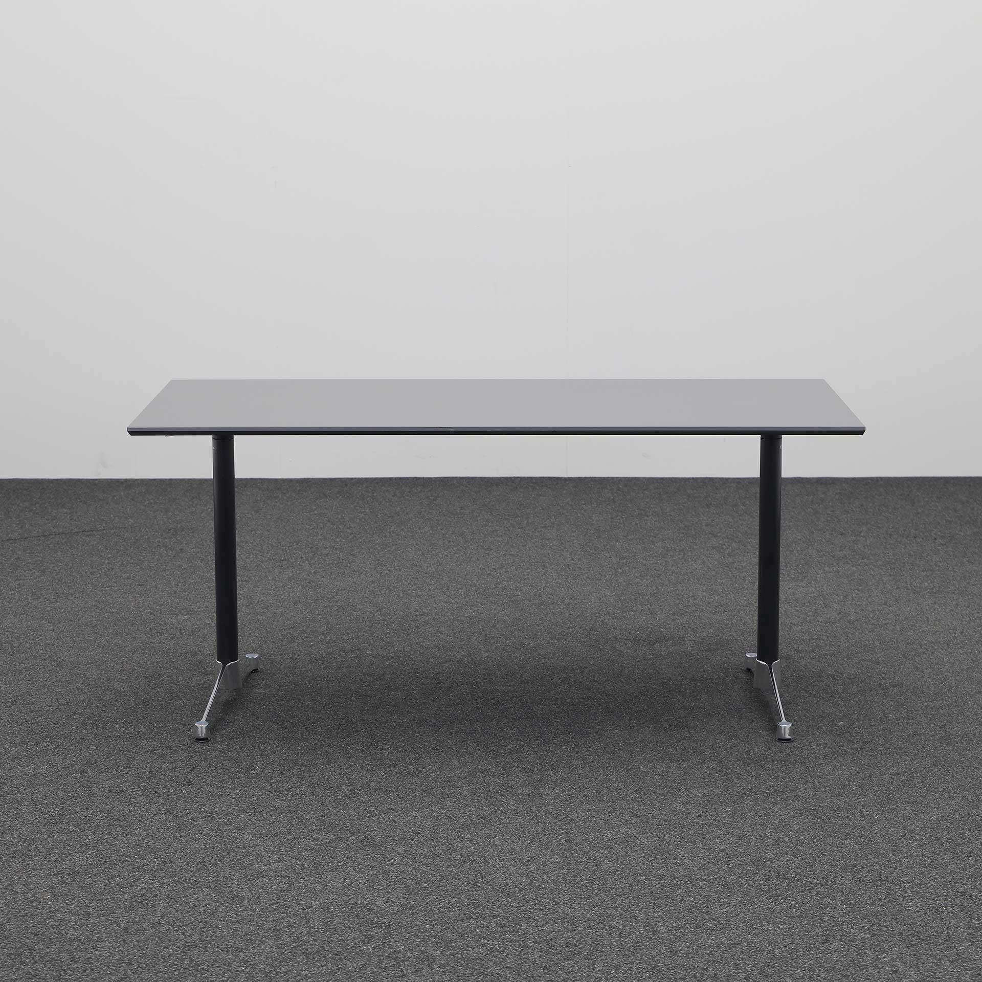 Schreibtische Vitra