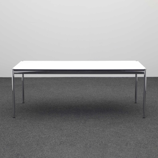 Schreibtische USM Haller