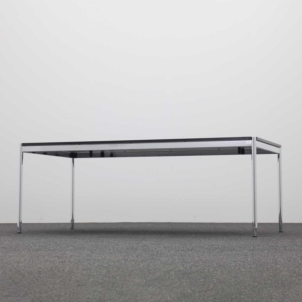 Schreibtische USM Haller