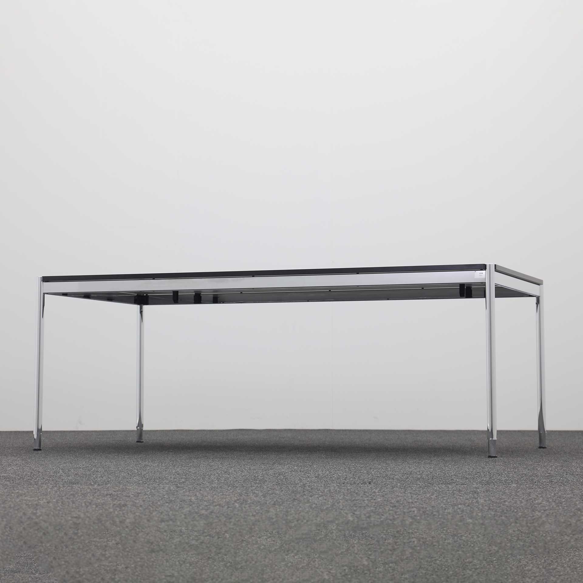 Schreibtische USM Haller