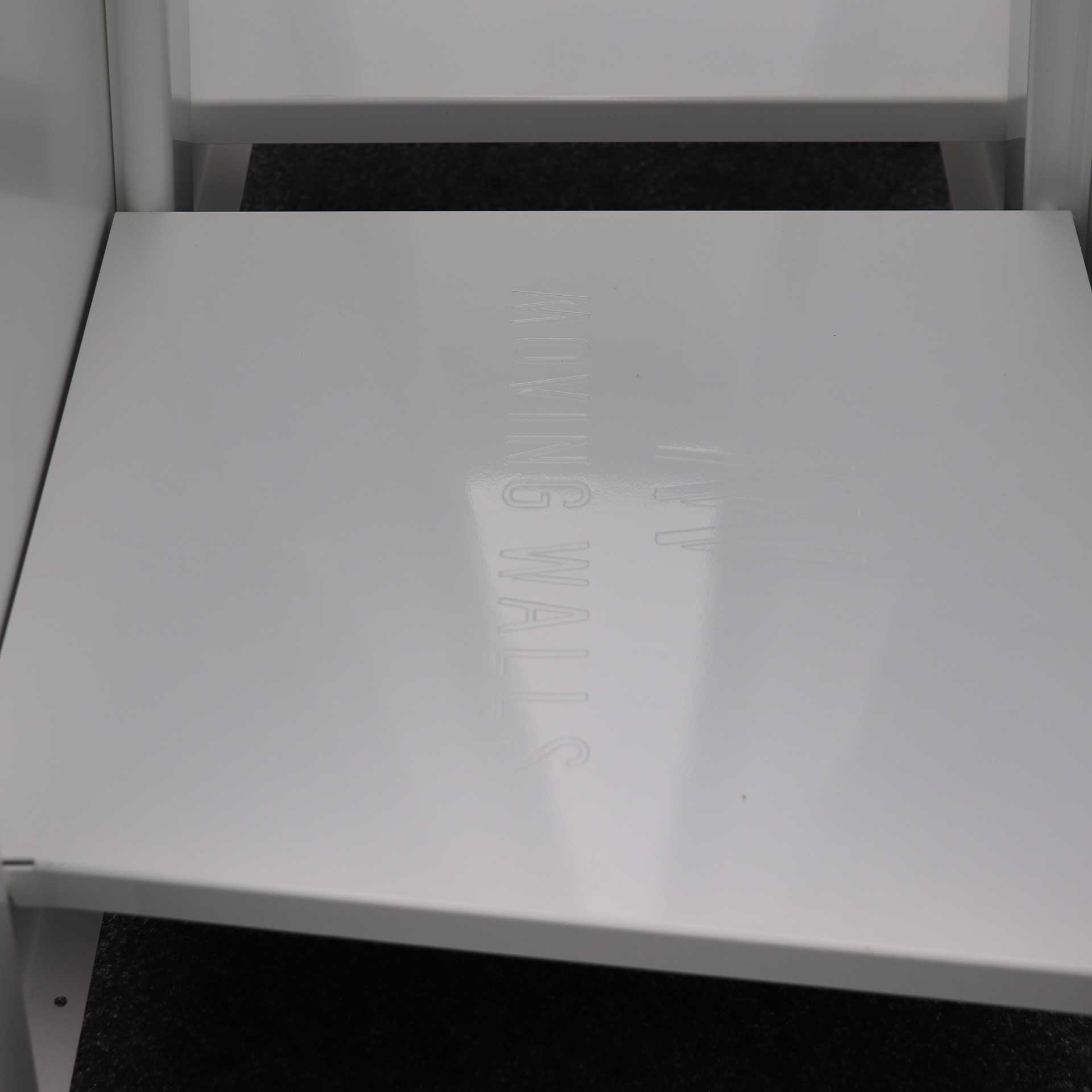Whiteboards Moving Walls