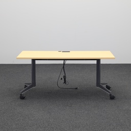 Klapptische Steelcase