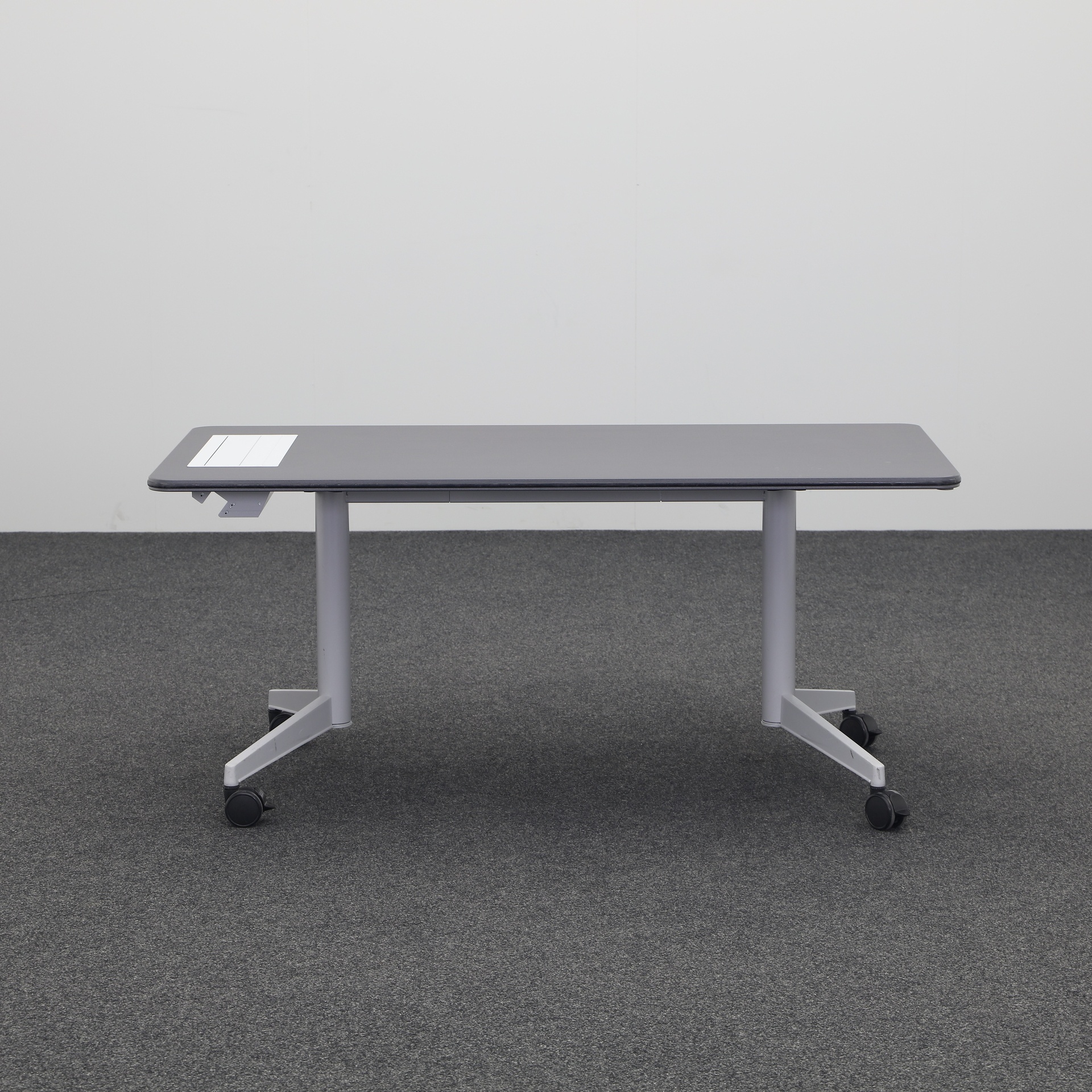 Klapptische Steelcase