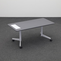 Klapptische Steelcase