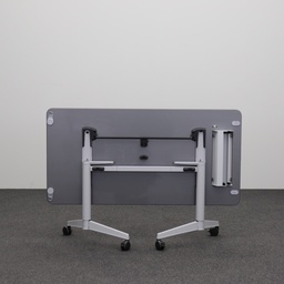 Klapptische Steelcase