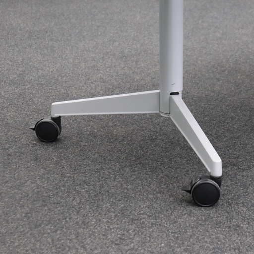 Klapptische Steelcase