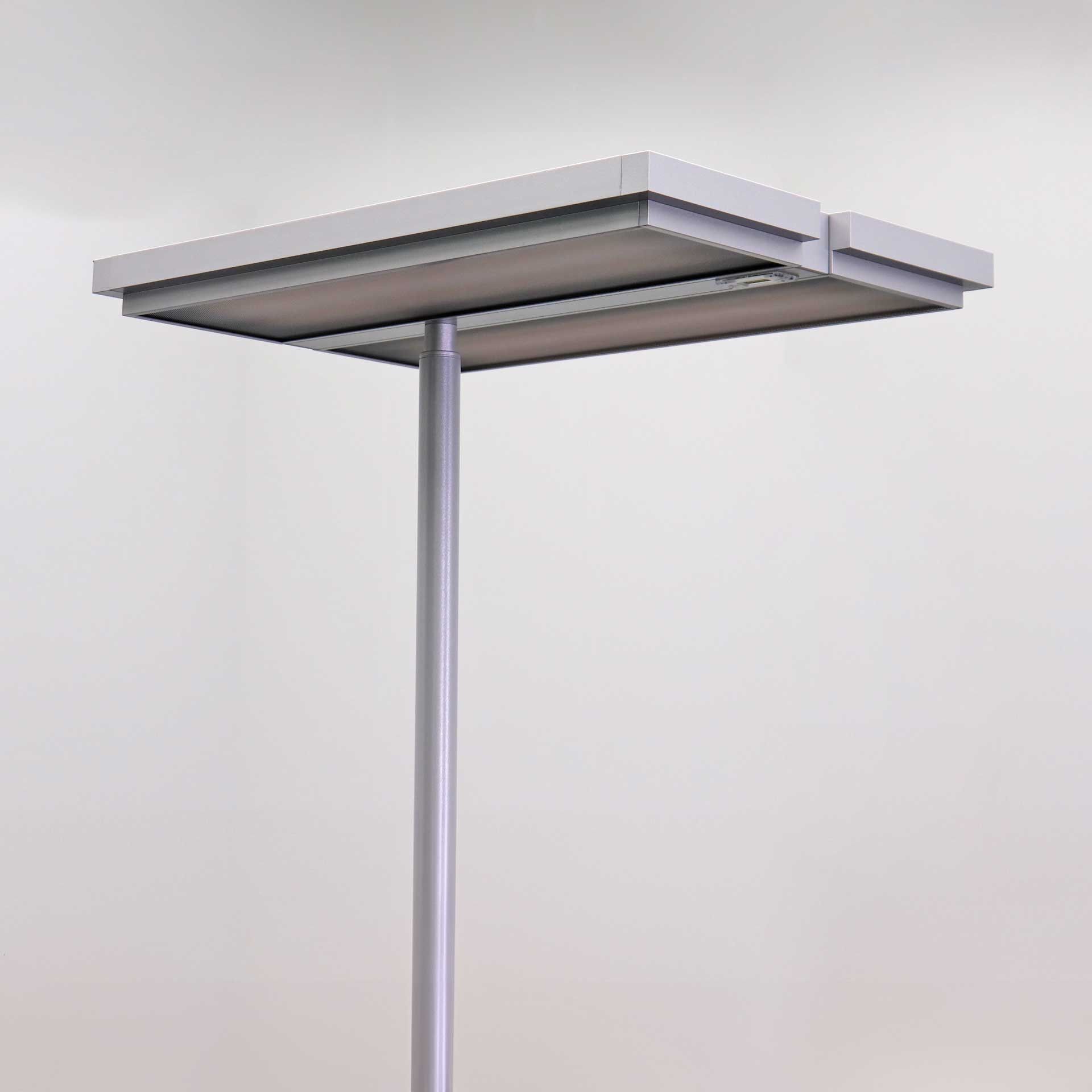Stehlampen Waldmann