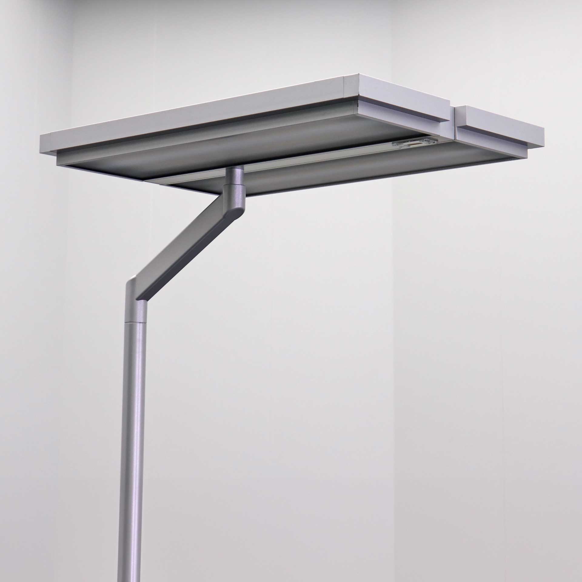 Stehlampen Waldmann