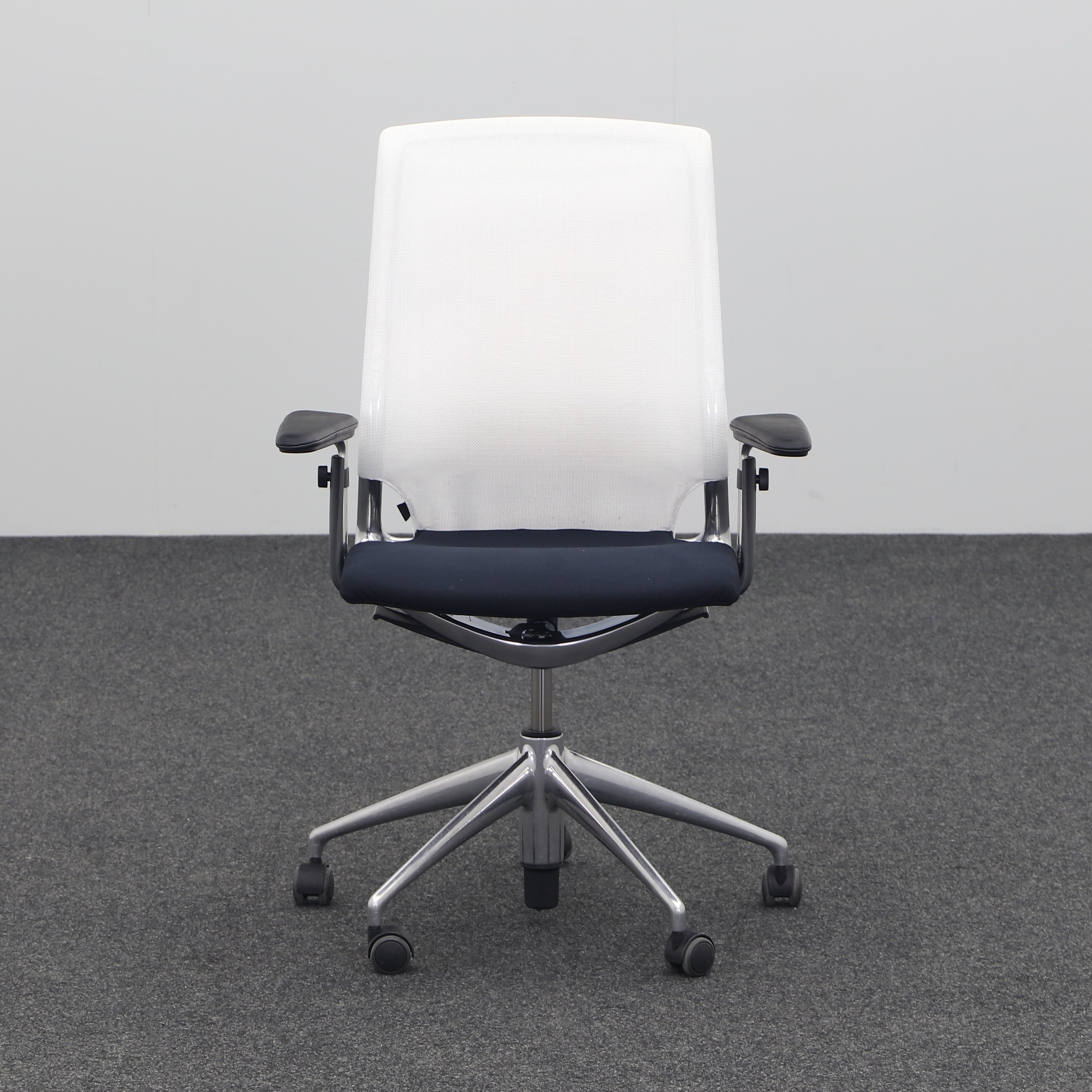 Bürodrehstühle Vitra Meda Chair
