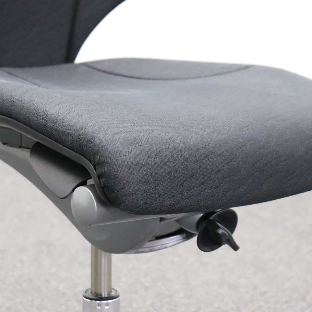Bürodrehstühle Giroflex 64
