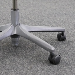 Bürodrehstühle Giroflex 64