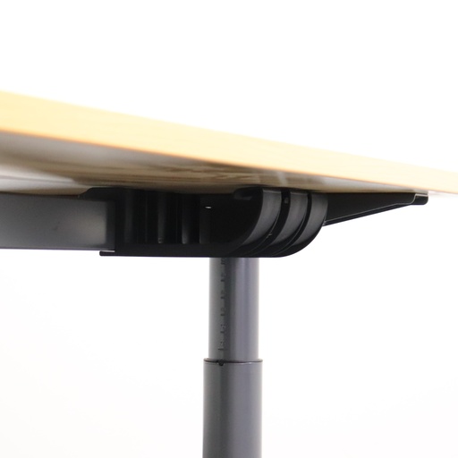 Schreibtische Steelcase