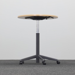 Stehkonferenztische Steelcase